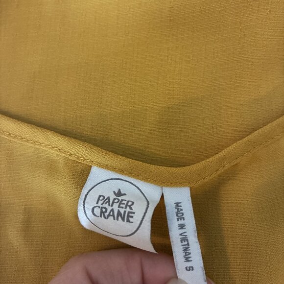 Paper Crane Womens Size S Tank Top Yellow Button Front Sleeveless Casual Blouse - Picture 5 of 6